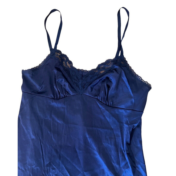 Vintage Vanity Fair Cami 34 and Slip Navy Blue Set Made in USA Lacy - Picture 2 of 7